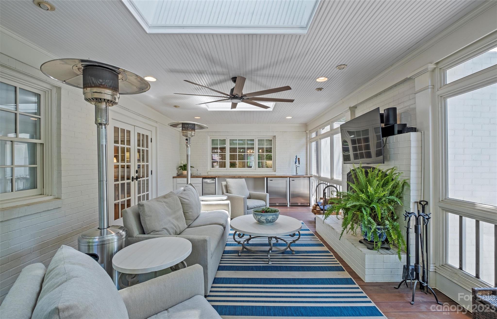 632 Cherokee Road Charlotte, NC 28207 - Photo 23 of 48 Gallery Image 23