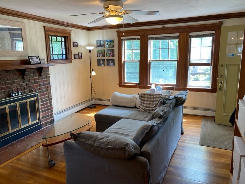 86 Highview Avenue Melrose, MA 02176 - Photo 3 of 10