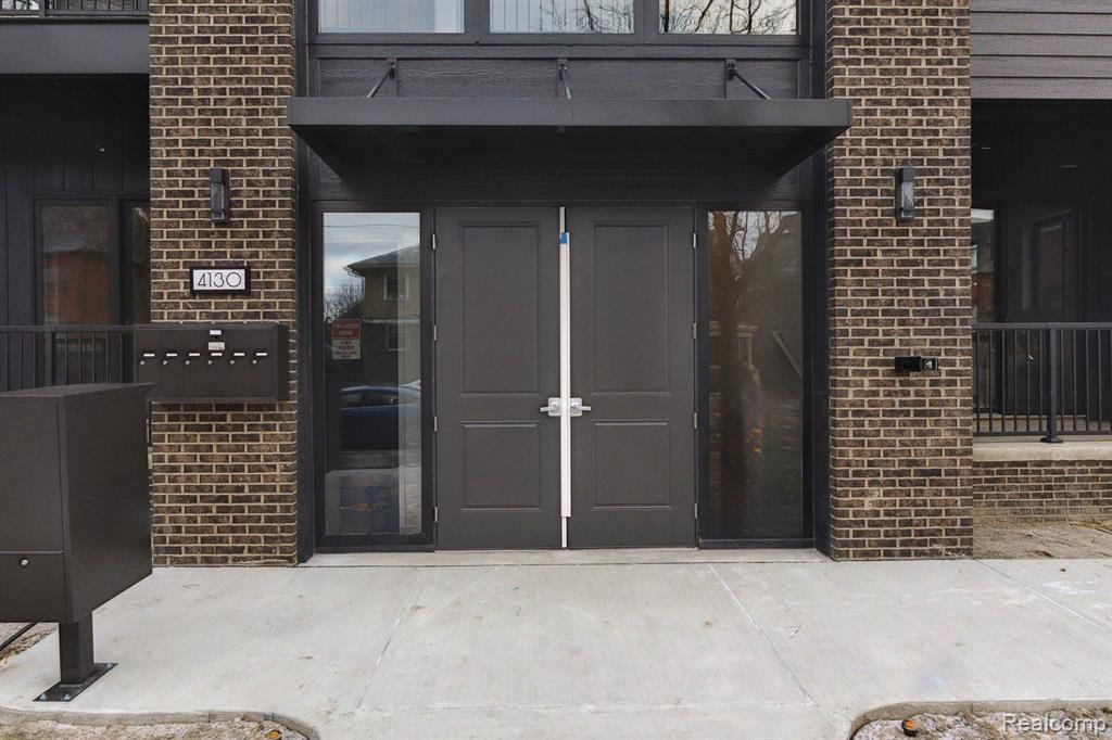4130 Trumbull, Unit 4 Detroit, MI 48208 - Photo 2 of 19