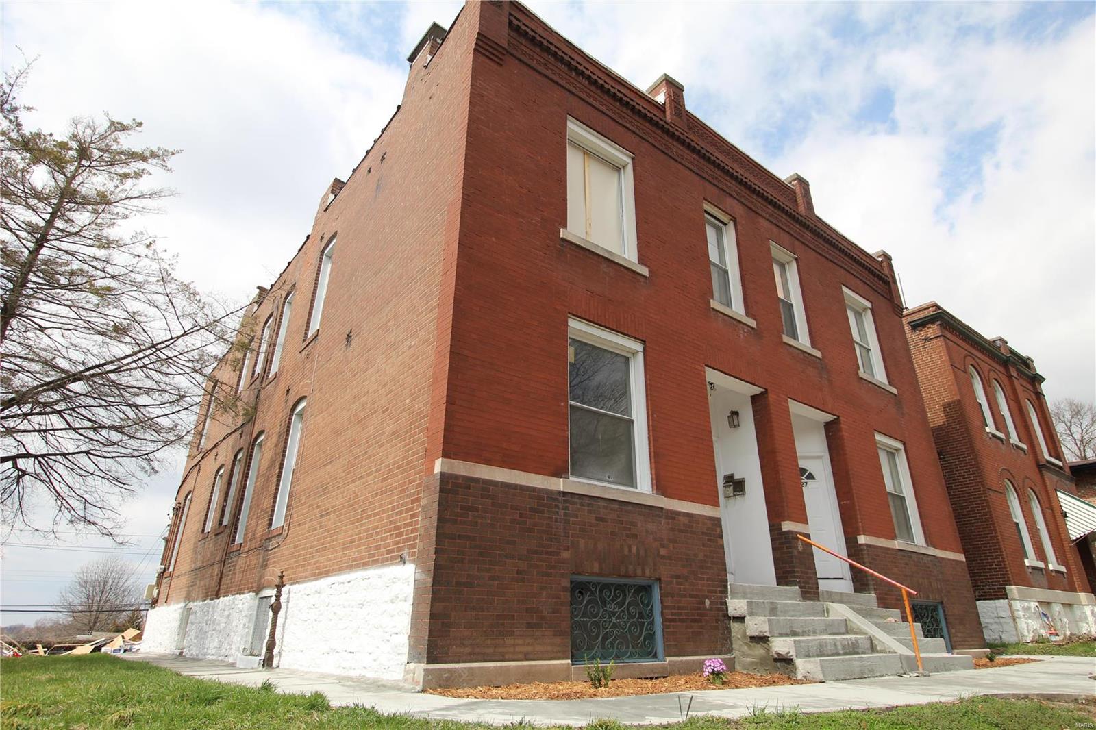 4327 Morgan Ford Road, Unit B St. Louis, MO 63116 - Photo 24 of 24 Gallery Image 24