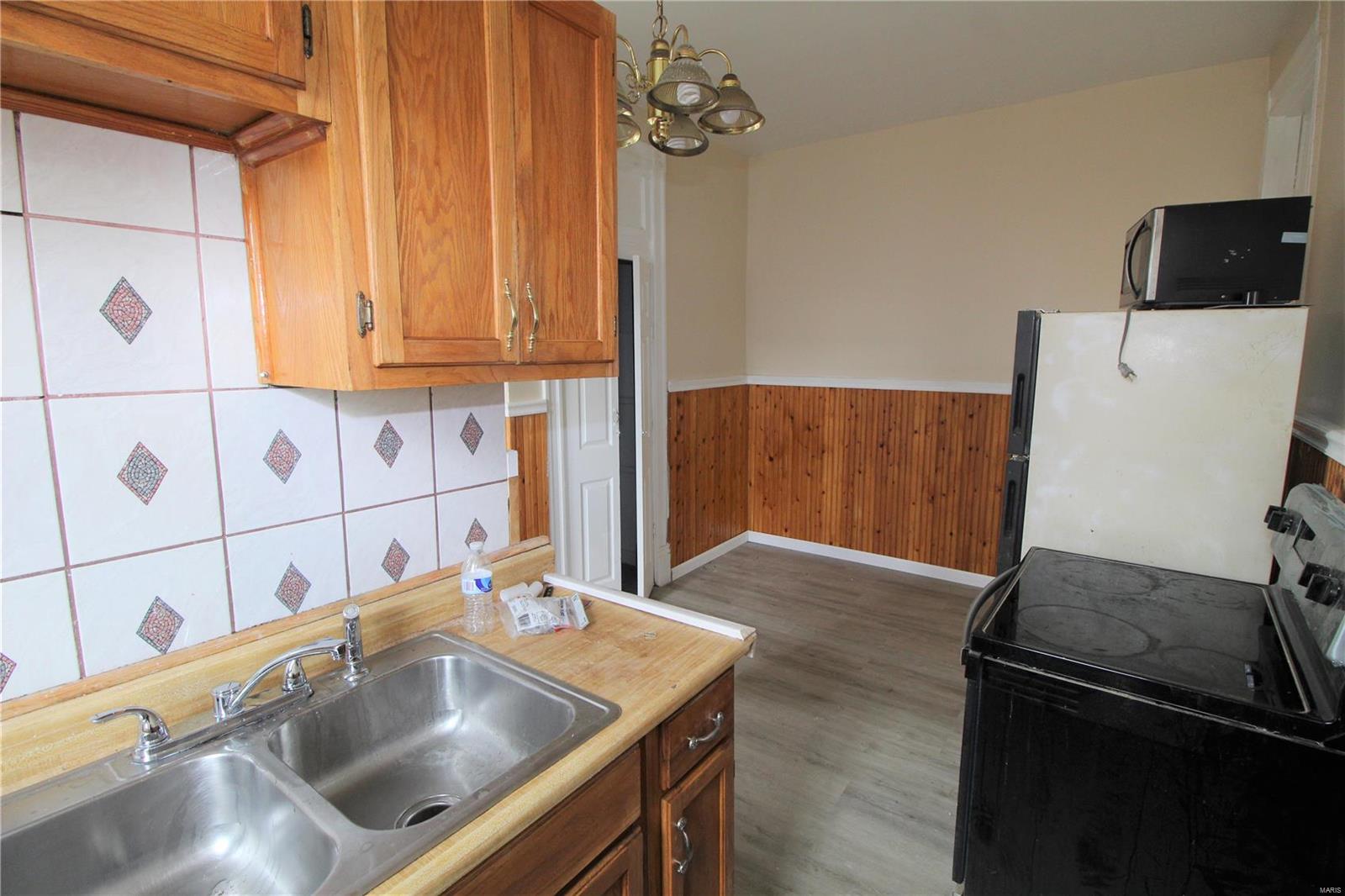 4327 Morgan Ford Road, Unit B St. Louis, MO 63116 - Photo 8 of 24 Gallery Image 8