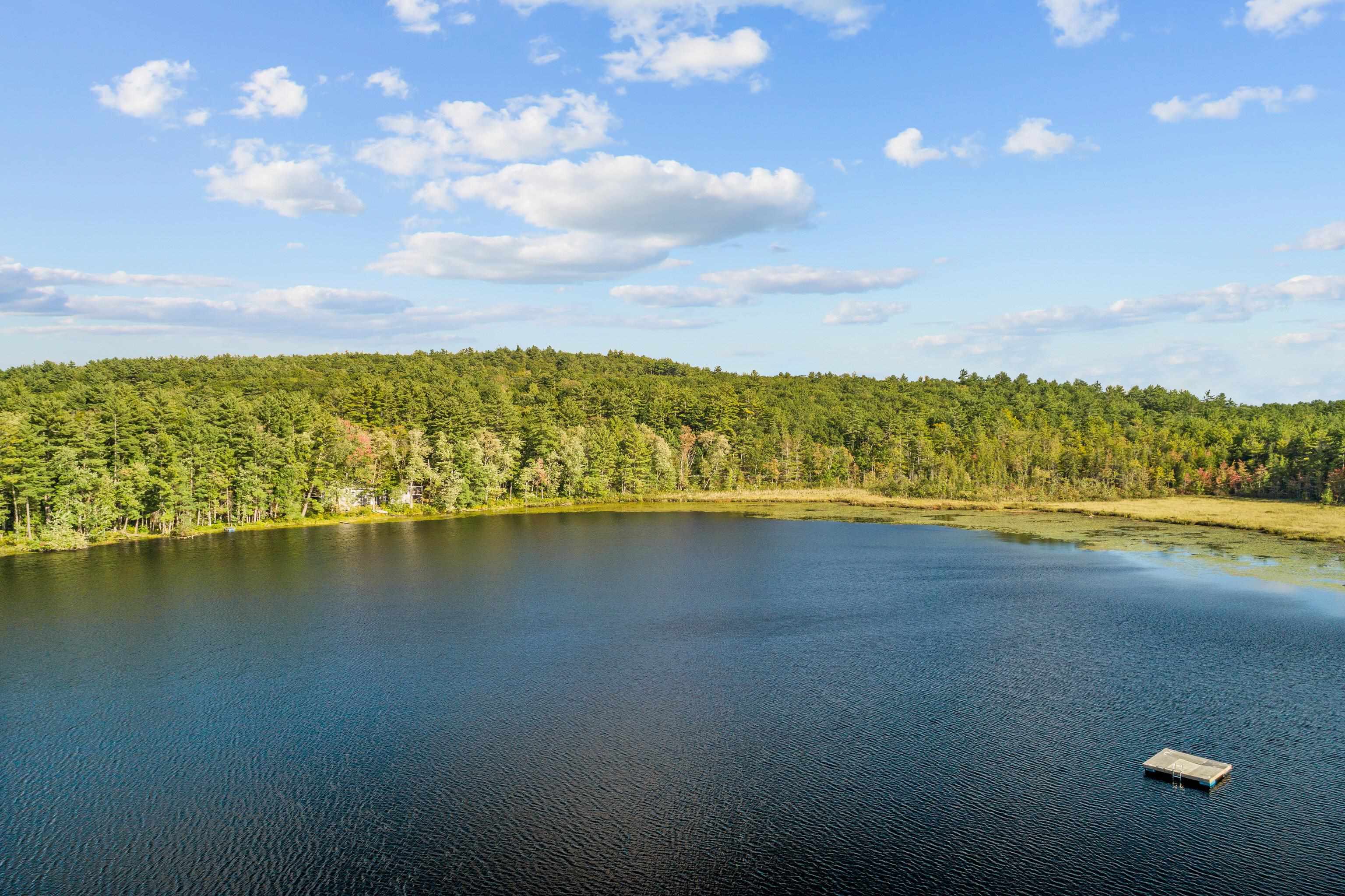 54 Snow Pond Road Concord, NH 03301 - Photo 4 of 40