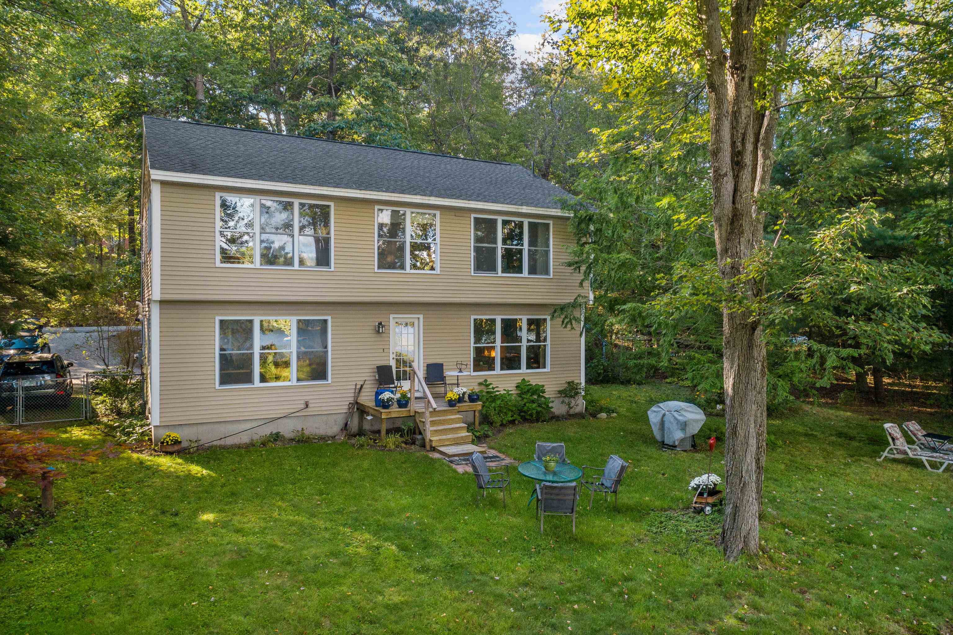 54 Snow Pond Road Concord, NH 03301 - Photo 5 of 40