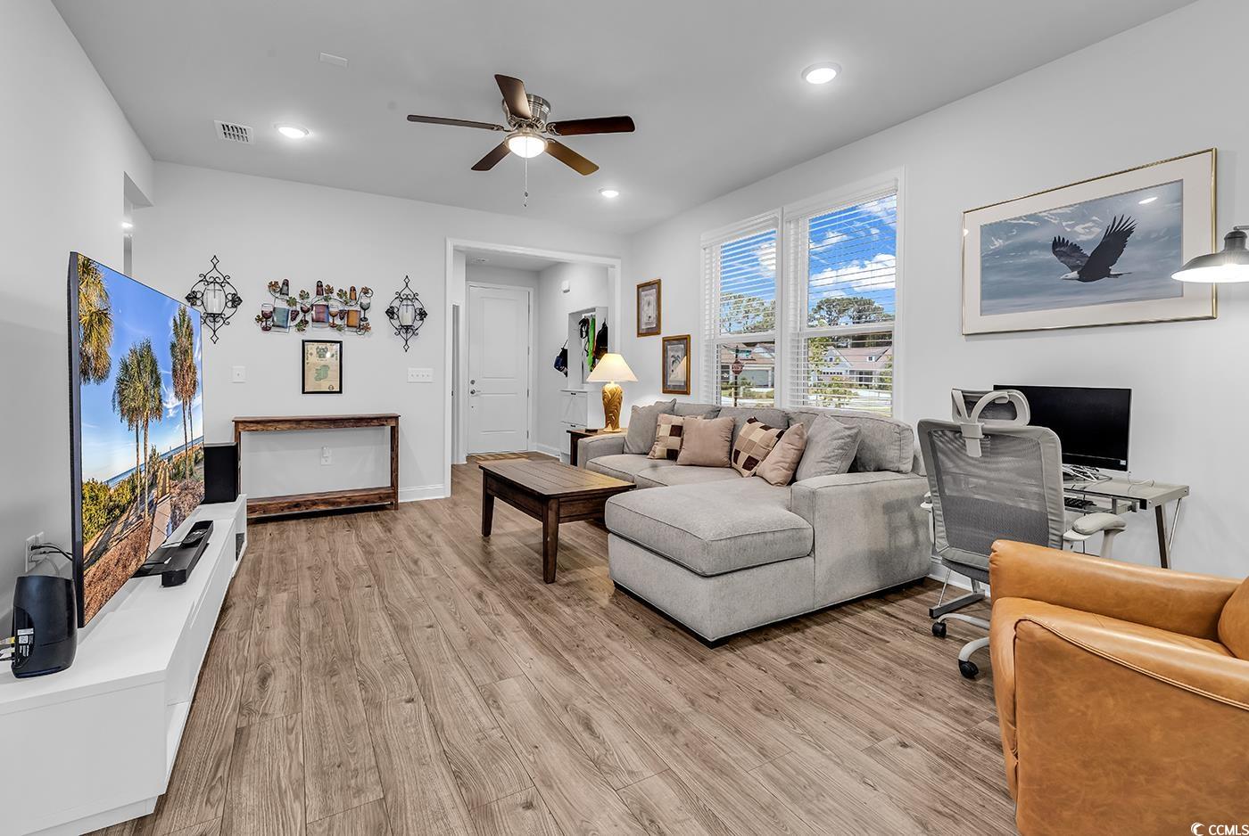 1360 Littleleaf Loop North Myrtle Beach, SC 29582 - Photo 8 of 39 Gallery Image 8