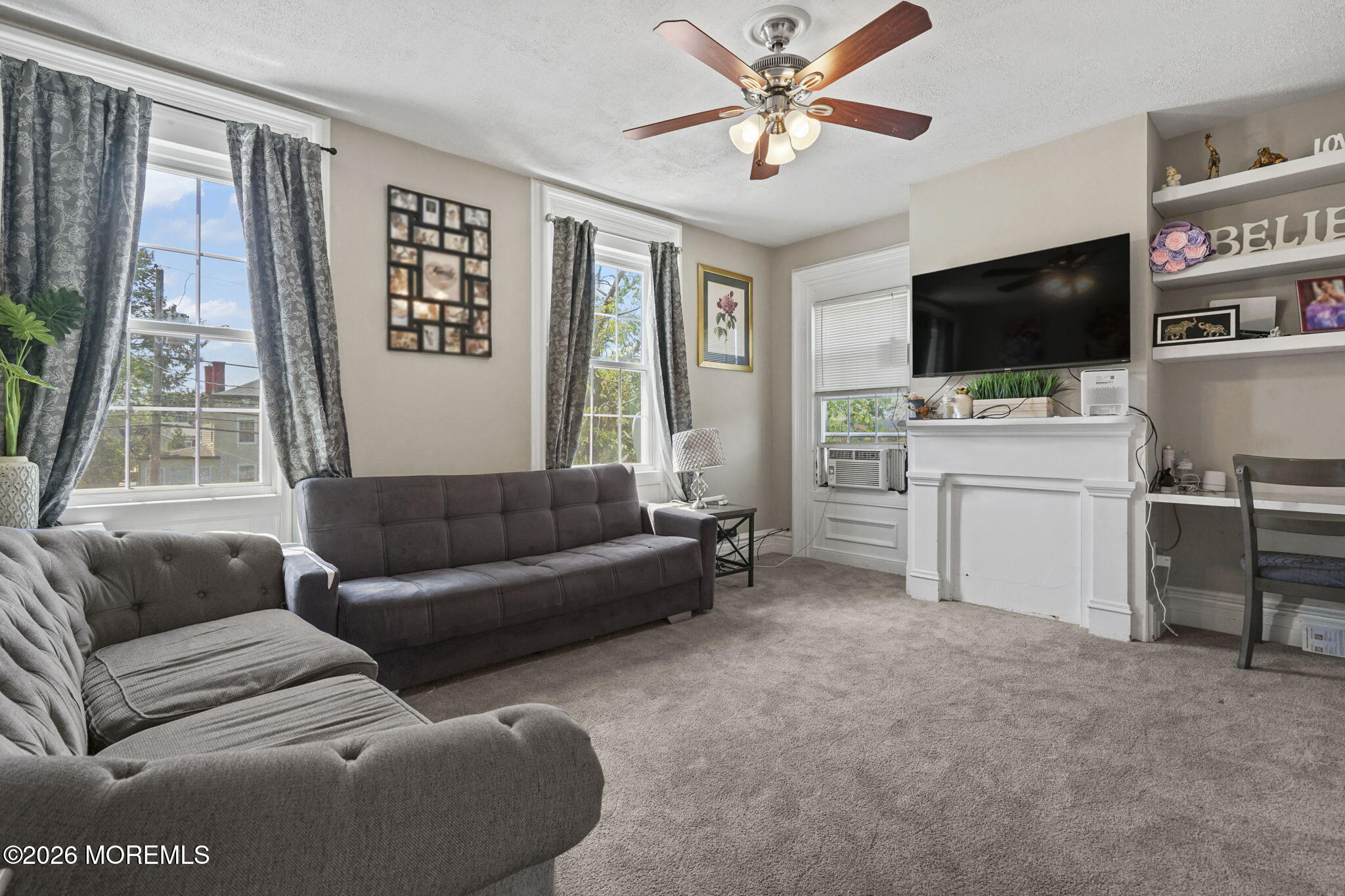 103 Main Street, Unit UPSTAIRS Keyport, NJ 07735 - Photo 12 of 27 Living Room