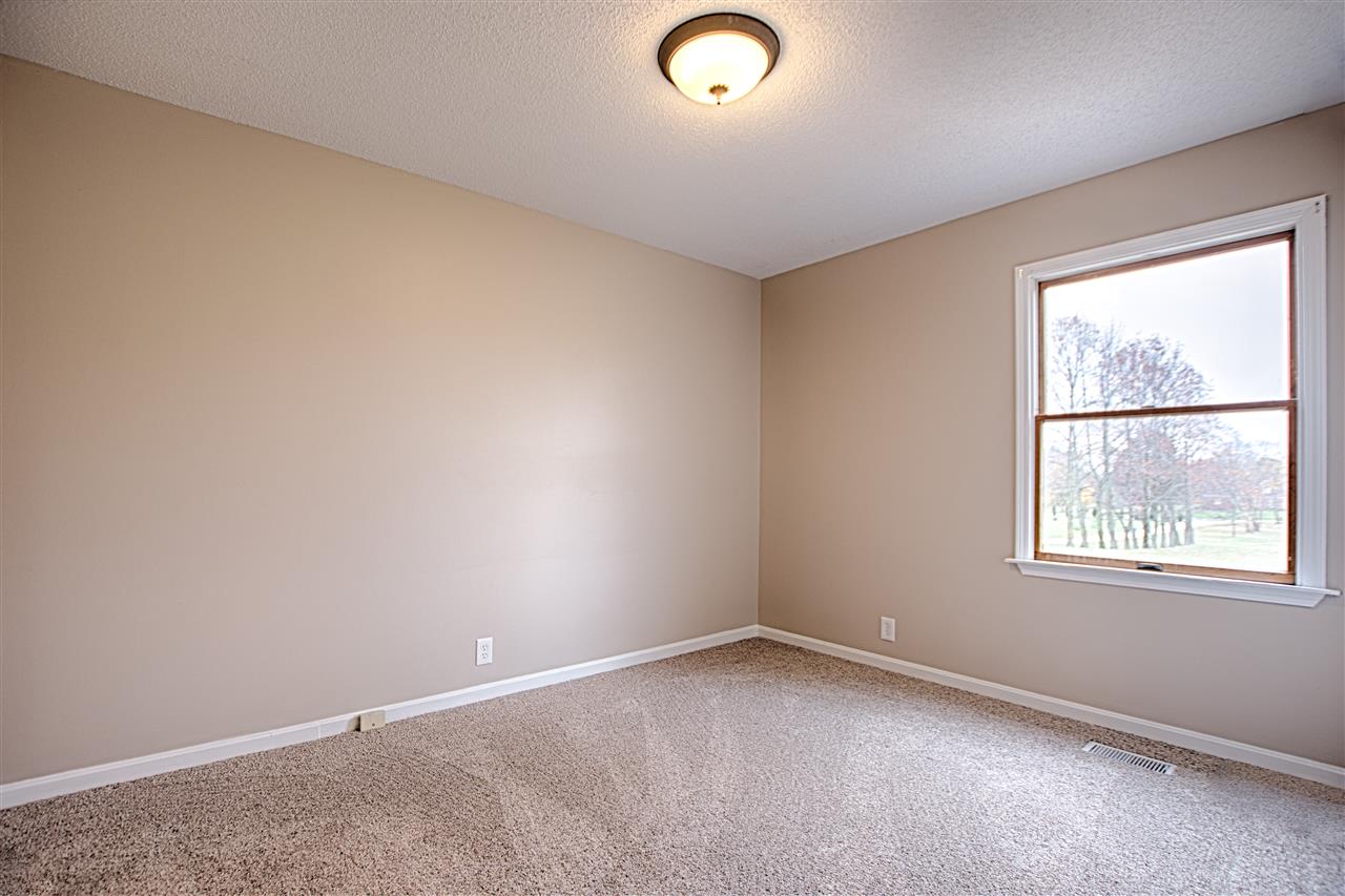 6544 Oak Grove Road Newburgh, IN 47630 - Photo 18 of 36 Gallery Image 18