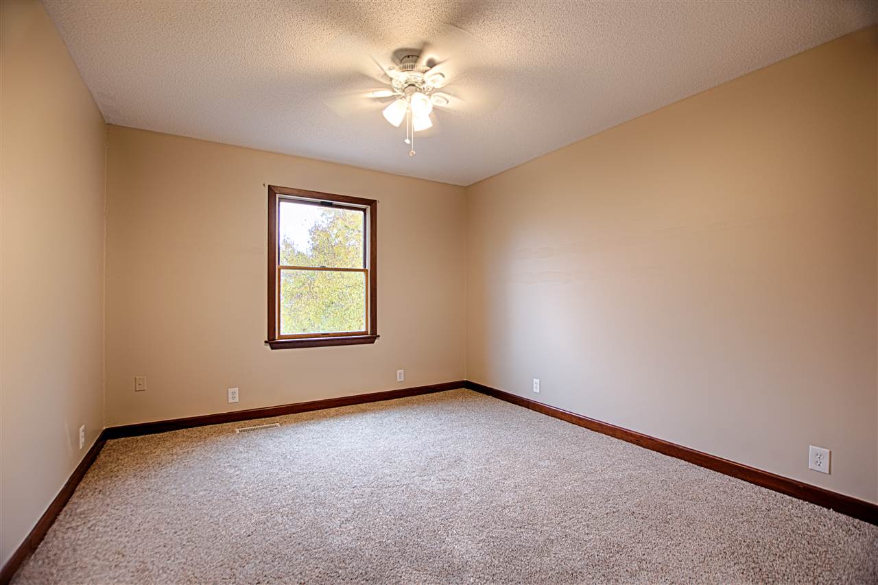 6544 Oak Grove Road Newburgh, IN 47630 - Photo 22 of 36 Gallery Image 22