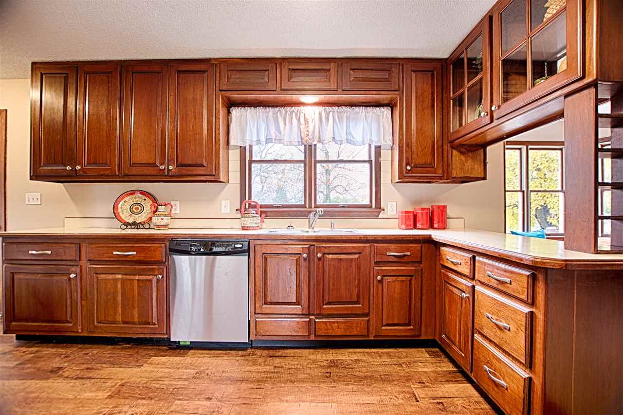 6544 Oak Grove Road Newburgh, IN 47630 - Photo 9 of 36 Gallery Image 9