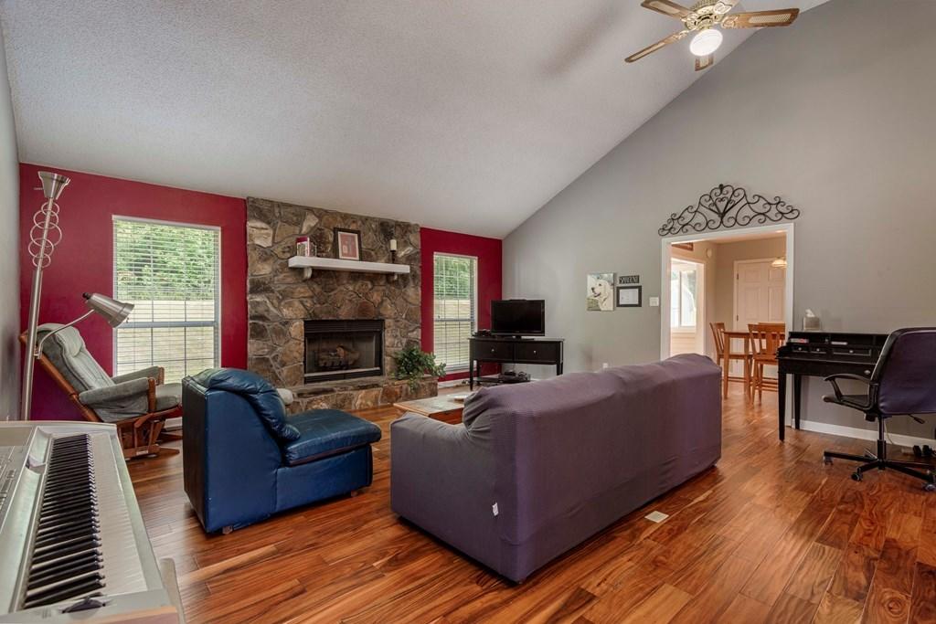 535 Hungerford Road Dayton, TN 37321 - Photo 2 of 44 2