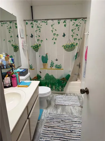 a room with a table and chairs