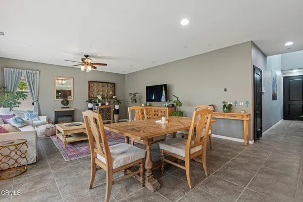 $949,000 | 652 Xanadu Way, Oxnard, CA 93036