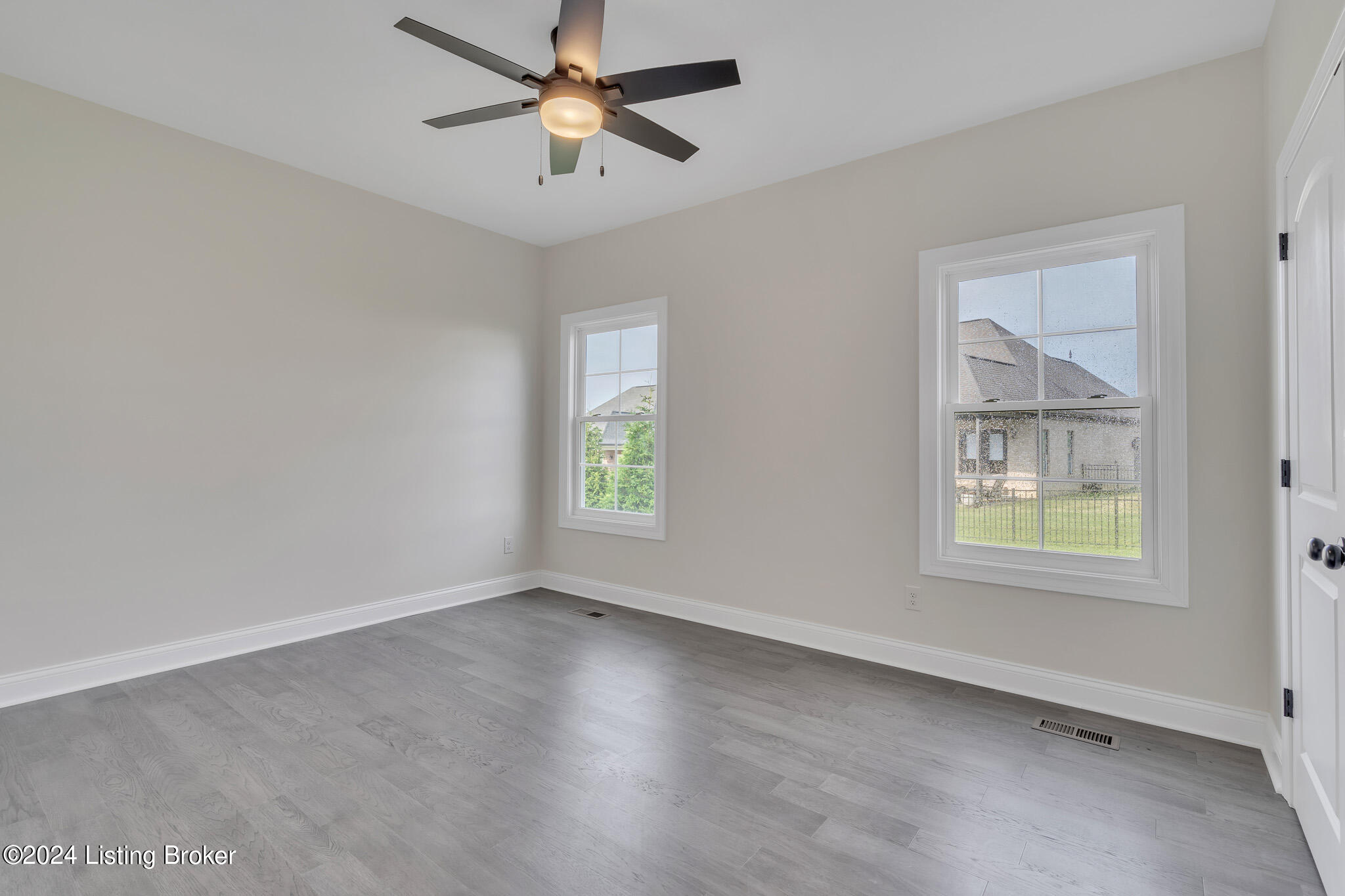 1810 Meremont Ridge Road Louisville, KY 40245 - Photo 25 of 52 DSC07841