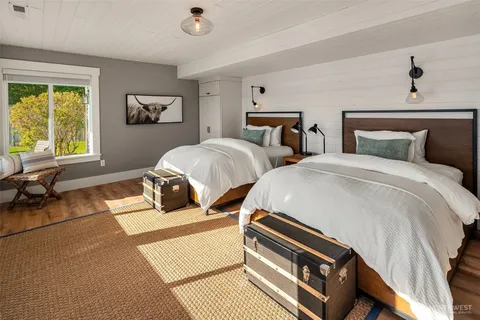 $2,175,000 | 13967 Southwest 248th Street, Vashon, WA 98070