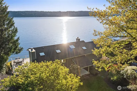 $2,175,000 | 13967 Southwest 248th Street, Vashon, WA 98070