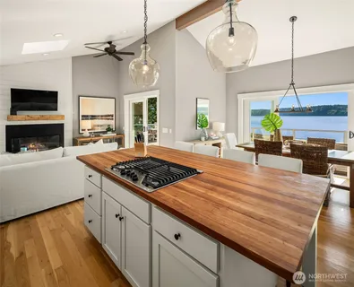 $2,175,000 | 13967 Southwest 248th Street, Vashon, WA 98070