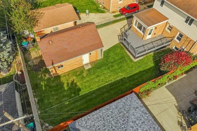 $599,900 | 10132 South Turner Avenue, Evergreen Park, IL 60805