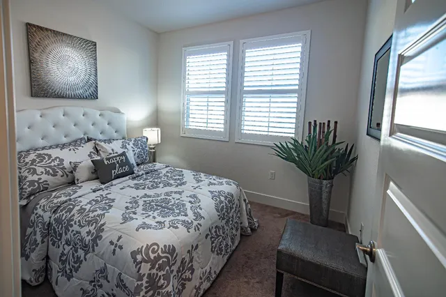 $599,900 | 10352 Charles Morris Way, Elk Grove, CA 95757