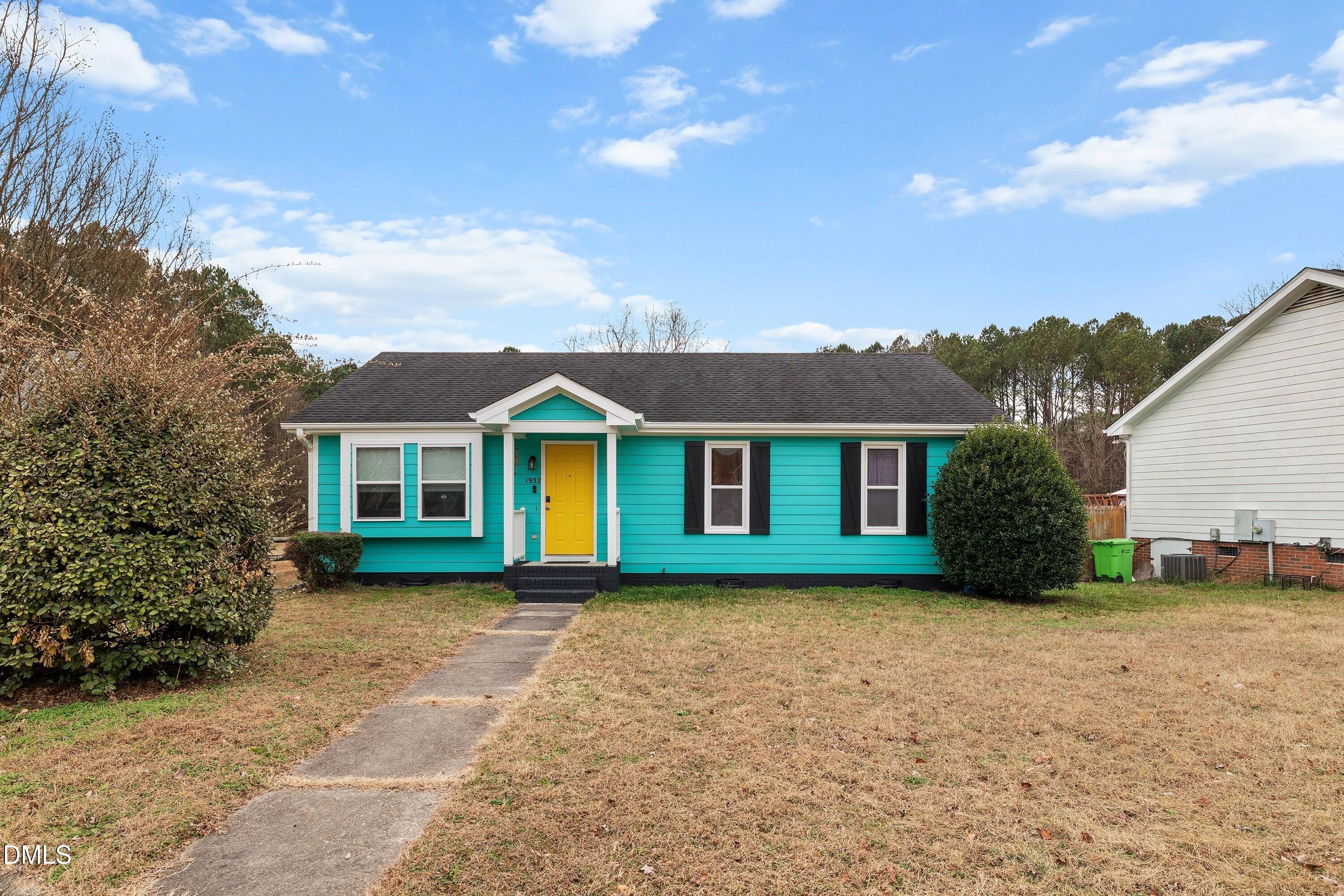 1932 Ranch Mill Circle Raleigh, NC 27610 - Photo 1 of 29 1932 Ranch Mill Cir_4307 (1) frt