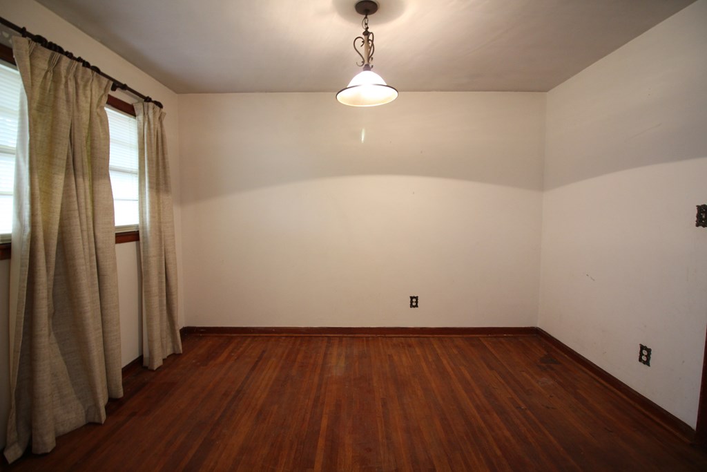 4428 Old Cusseta Road Columbus, GA 31903 - Photo 8 of 23 Dining Room