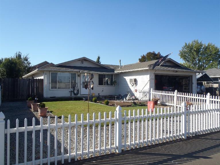 2058 Delta Waters Road Medford, OR 97504 - Photo 15 of 18 Additional Photo