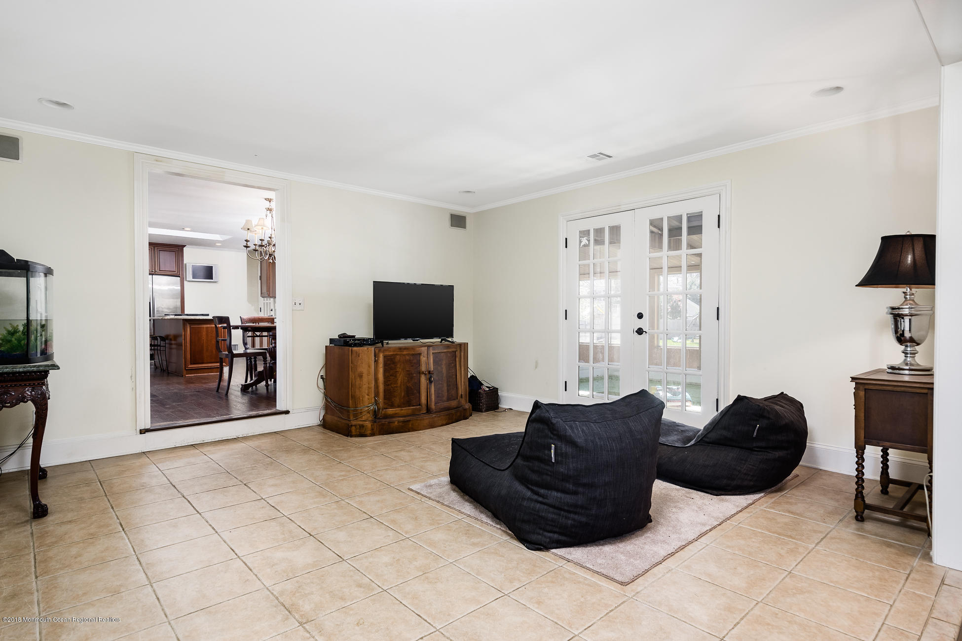 611 Seven Bridges Road Little Silver, NJ 07739 - Photo 7 of 14 Living Room
