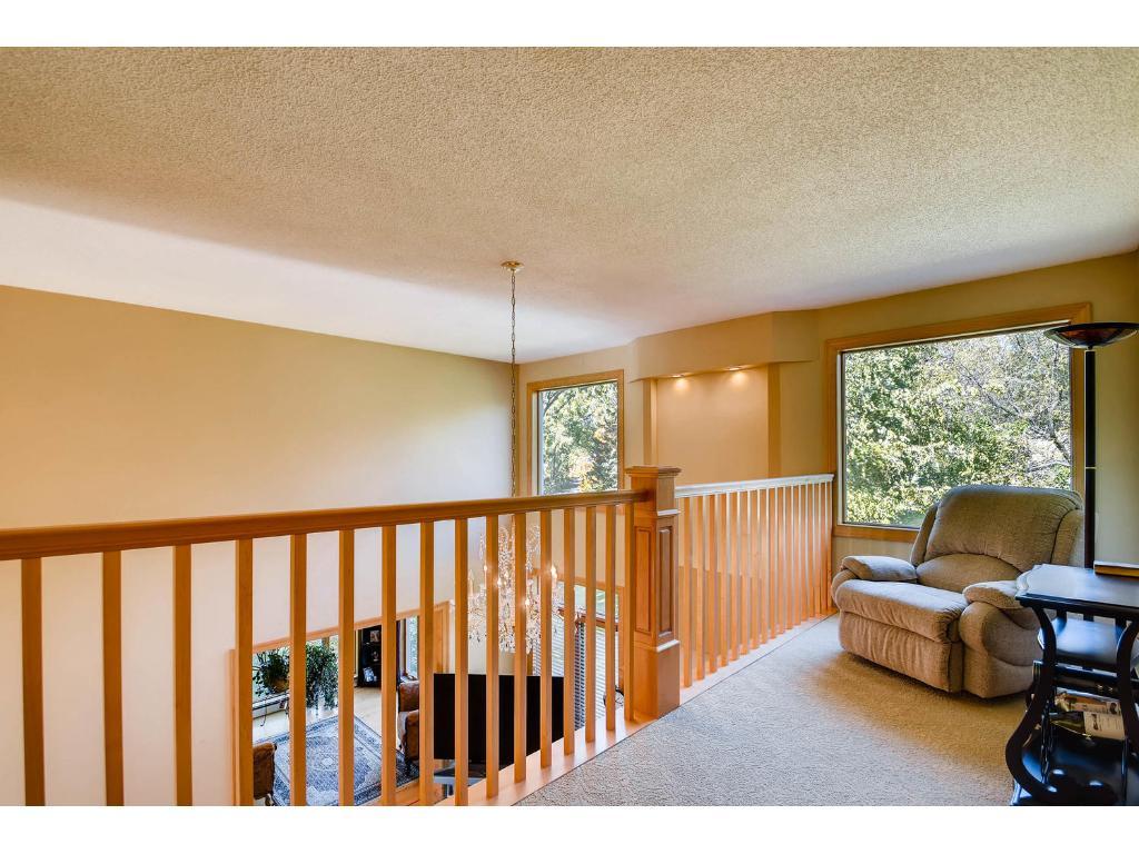 5327 Lorence Road Minnetonka, MN 55345 - Photo 18 of 24 Gallery Image 18