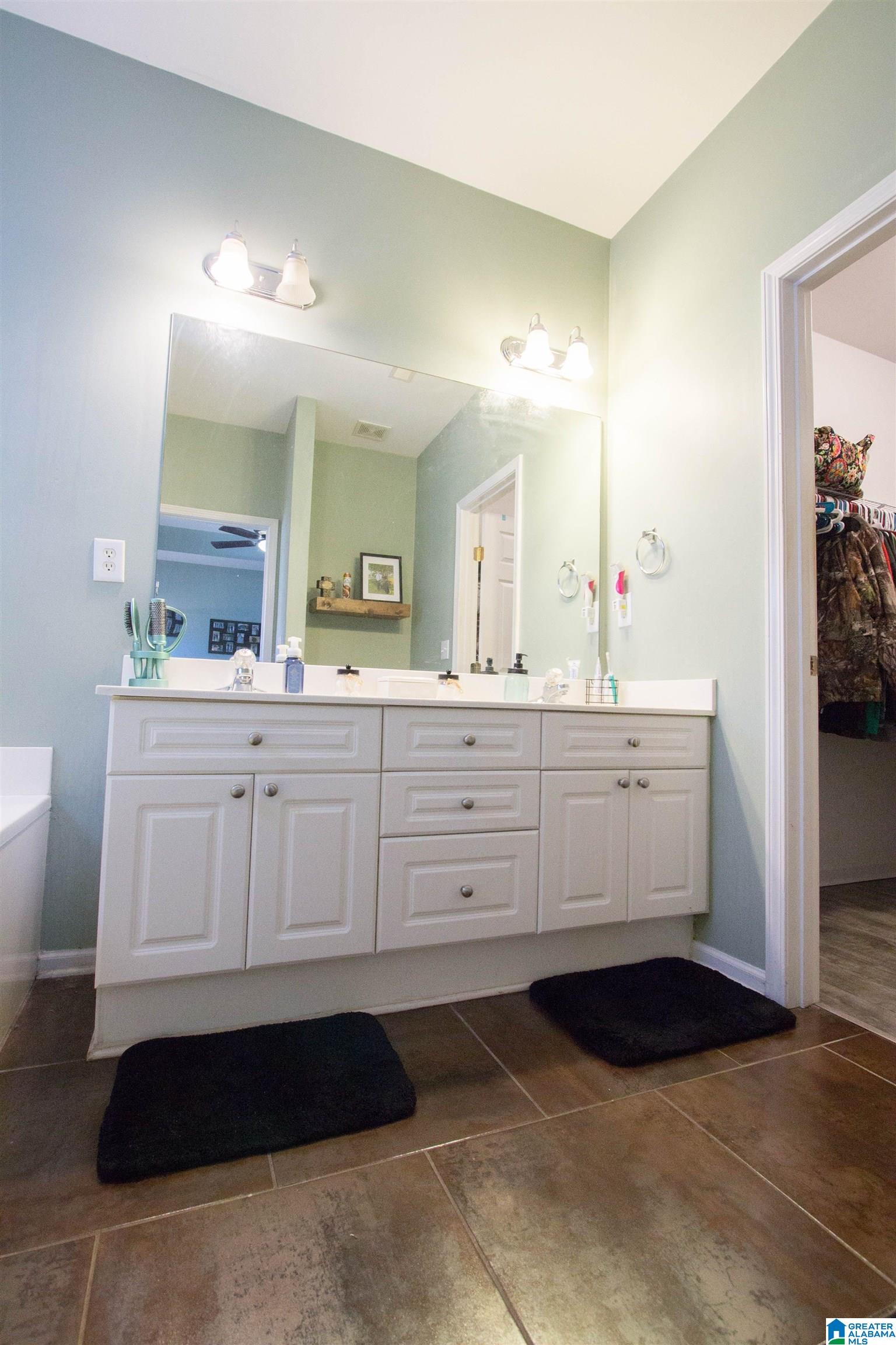 484 Daventry Circle Calera, AL 35040 - Photo 15 of 26
