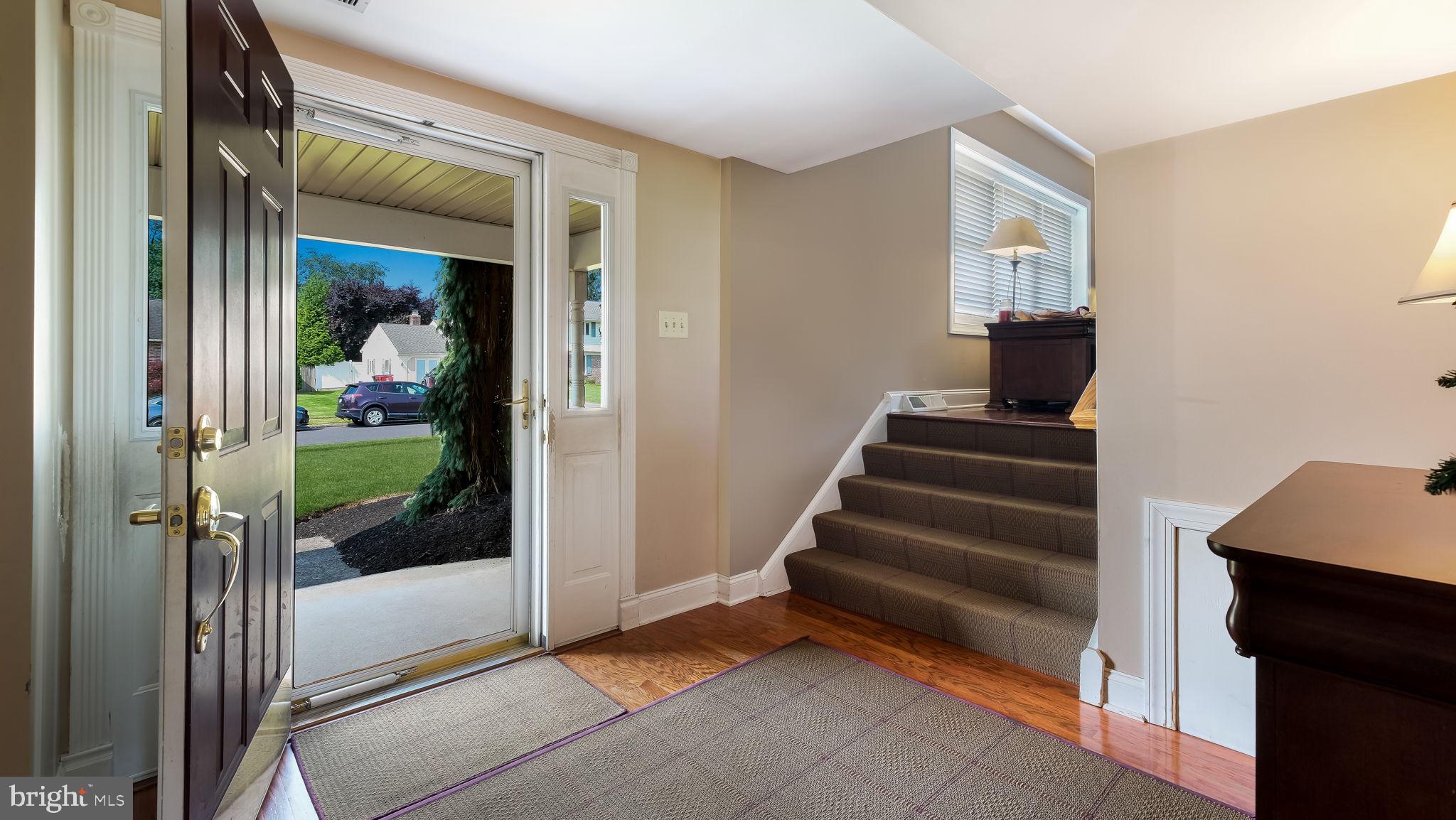 275 Magnolia Road Warminster, PA 18974 - Photo 6 of 43 Gallery Image 6