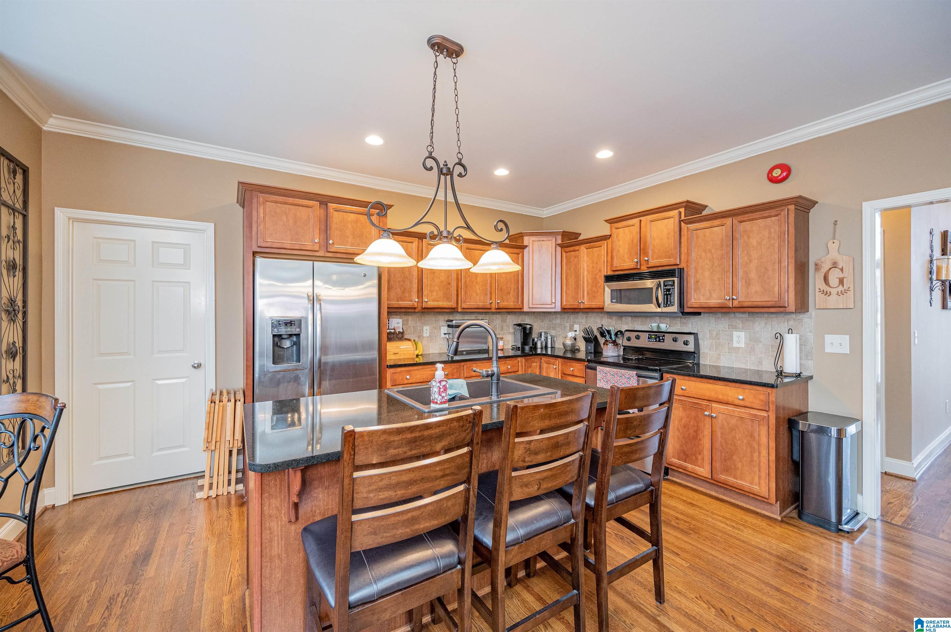 1012 Lake View Lane Calera, AL 35040 - Photo 13 of 50