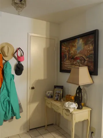 $1,800 | 11562 Willwood Drive, Houston, TX 77072