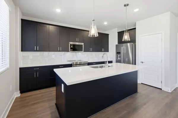 $774,000 | 36168 Cameron Place, Palm Desert, CA 92211