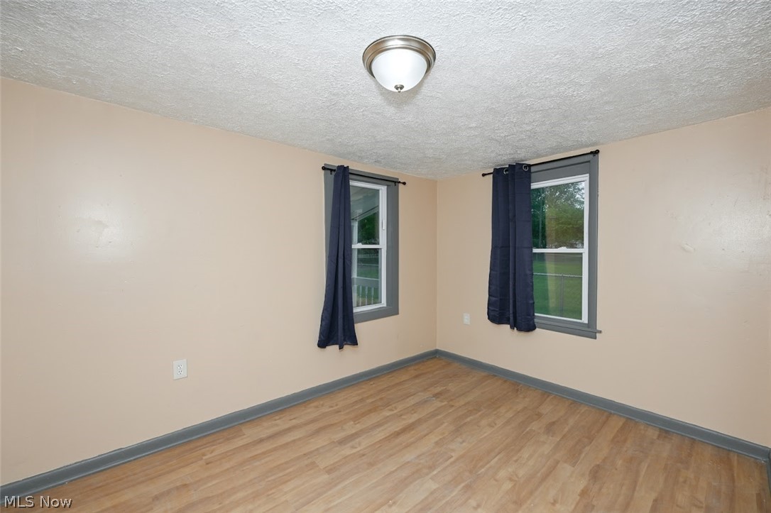 916 Abington Road Akron, OH 44312 - Photo 18 of 27