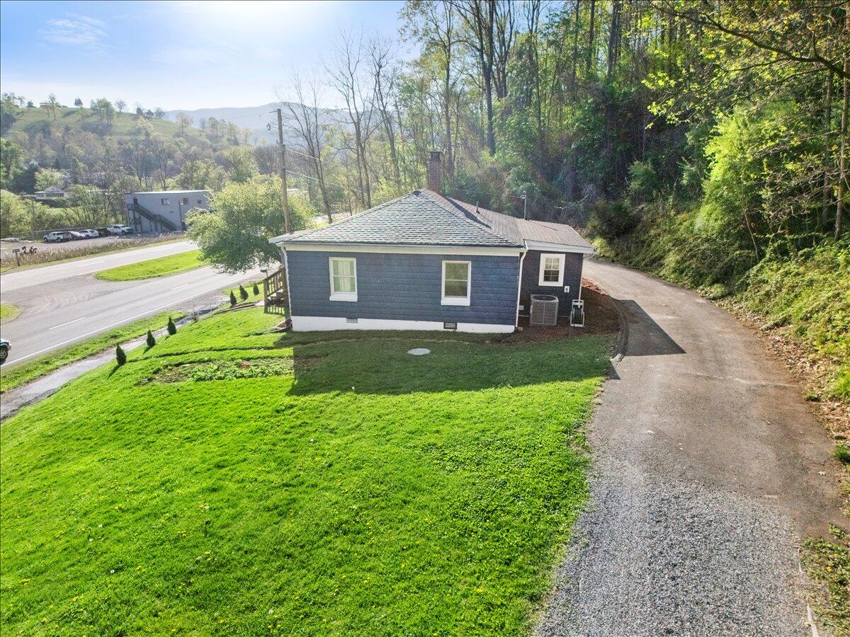 6595 Roanoke Road Shawsville, VA 24162 - Photo 28 of 45 28-1000032570