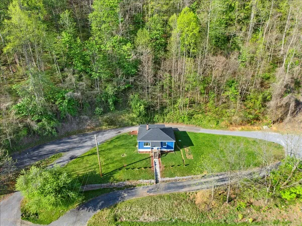 $199,900 | 6595 Roanoke Road, Shawsville, VA 24162