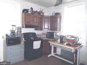 1077 Graystone Road Manheim, PA 17545 - Photo 4 of 34