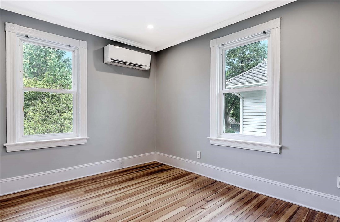 47 Lauriston Street Providence, RI 02906 - Photo 29 of 50