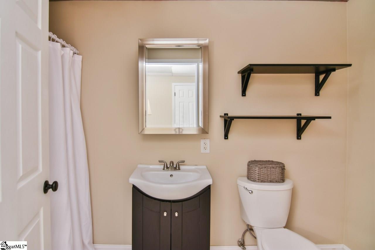 525 Watson Road Easley, SC 29642 - Photo 28 of 35