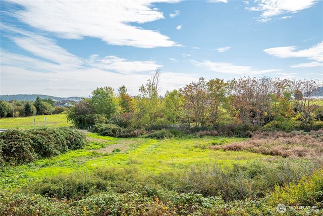 $335,000 | 485 Southwest Bayshore Drive, Unit C201, Oak Harbor, WA 98277