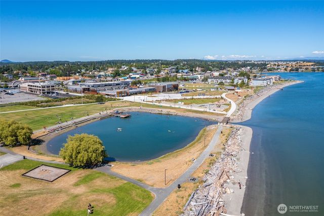 $335,000 | 485 Southwest Bayshore Drive, Unit C201, Oak Harbor, WA 98277