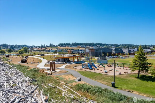 $335,000 | 485 Southwest Bayshore Drive, Unit C201, Oak Harbor, WA 98277