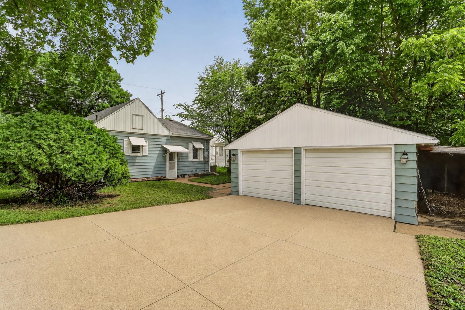 32 10th Street Northwest Rochester, MN 55901 - Photo 4 of 27