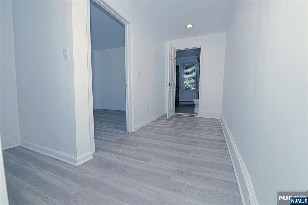 454 Undercliff Avenue Edgewater, NJ 07020 - Photo 9 of 19