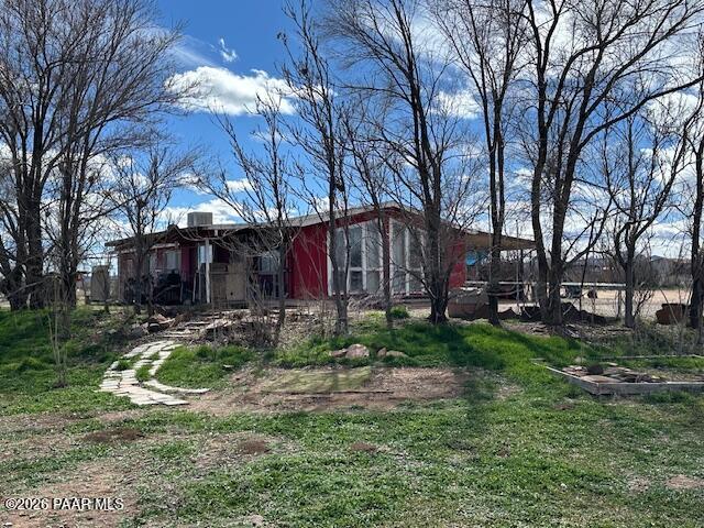 2715 West Annie Road Paulden, AZ 86334 - Photo 1 of 10 a view of a house with a yard