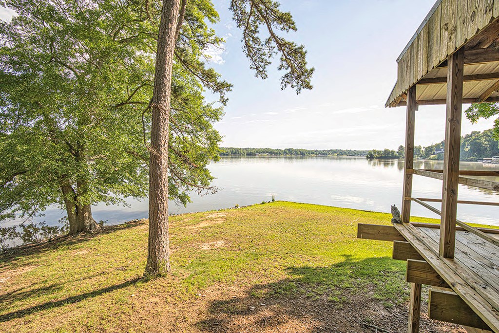1023 Ligon Road Greenwood, SC 29649 - Photo 12 of 35