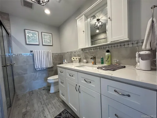 $540,000 | 118 Kettles Lane, Medford, NY 11763