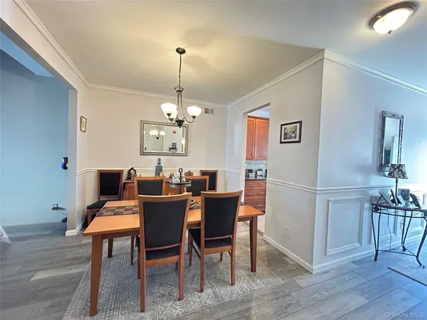 $540,000 | 118 Kettles Lane, Medford, NY 11763