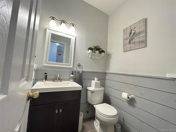 $540,000 | 118 Kettles Lane, Medford, NY 11763