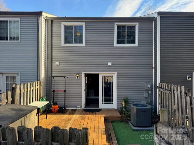 $2,200 | 1201 Scaleybark Road, Unit B, Charlotte, NC 28209