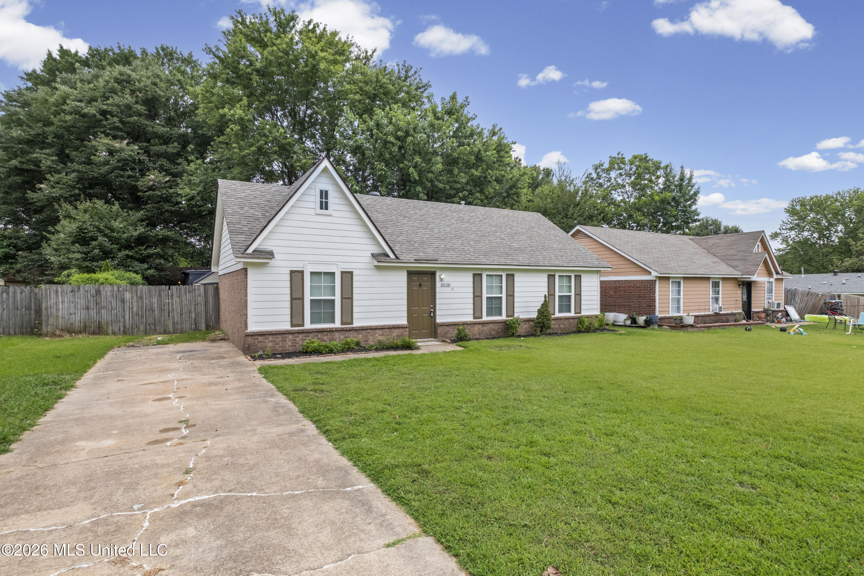 3520 Mayfair Road Horn Lake, MS 38637 - Photo 2 of 25 24-print-DSCF0860