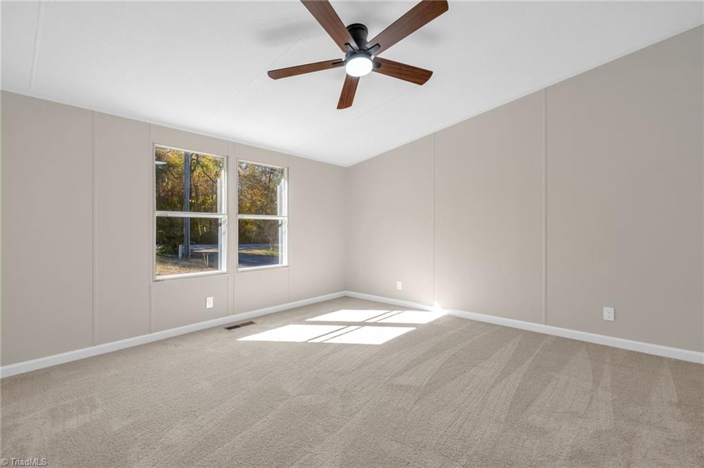 215 Mosley Loop Madison, NC 27025 - Photo 13 of 28 Gallery Image 13